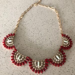 Statement necklace